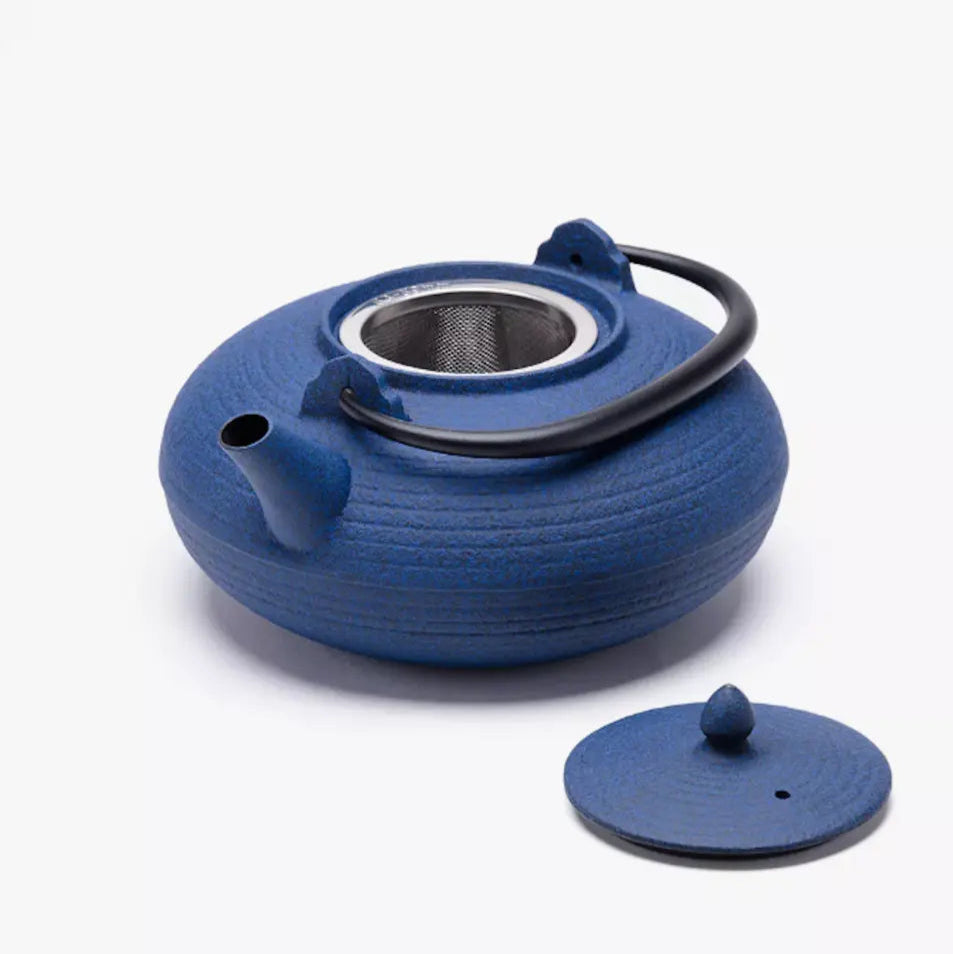 WAZUQU JAPANESE CAST IRON TEAPOT - ITOME 0.70L - BLUE