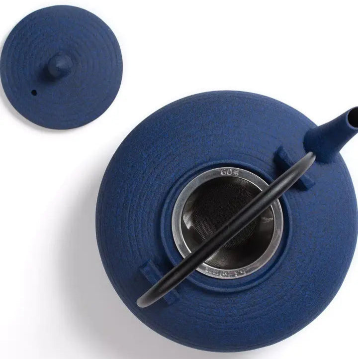 WAZUQU JAPANESE CAST IRON TEAPOT - ITOME 0.70L - BLUE