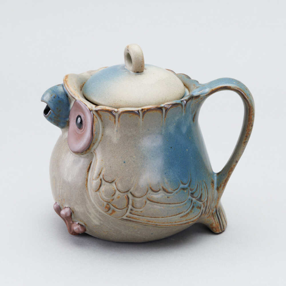 Kashiwa Craft Blue Owl Teapot - HANDMADE IN JAPAN
