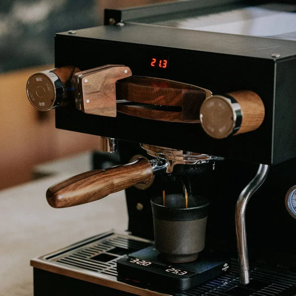 La Marzocco Linea Mini R Walnut Wood Kit